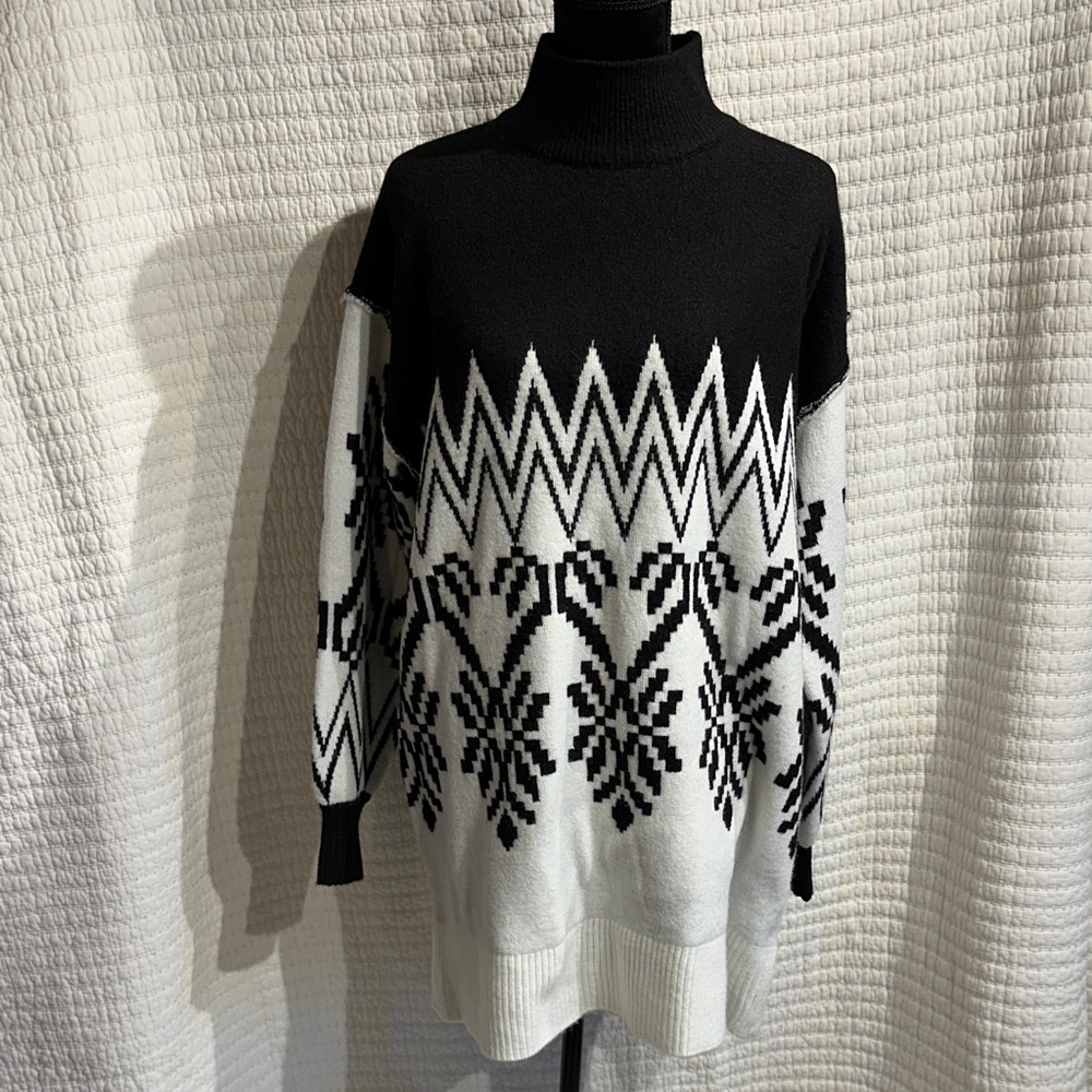 Promesa Black White Patterned High Neck Long Sleeve Oversize Midi Sweater Dress